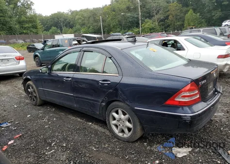 2001 Mercedes-Benz C 320 from USA, damaged, VIN WDBRF64J61F024215